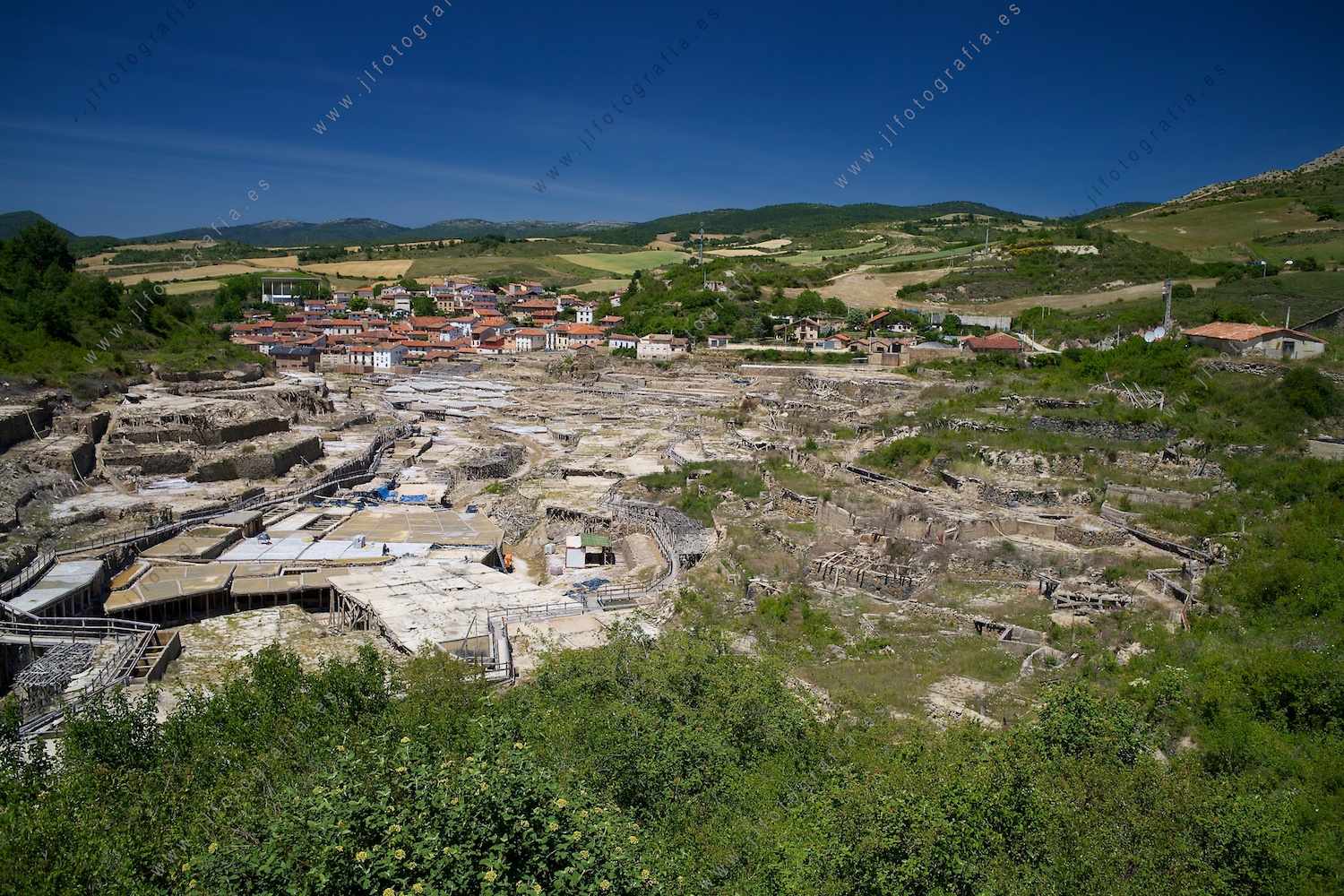 Pueblo de Salinas de Añana