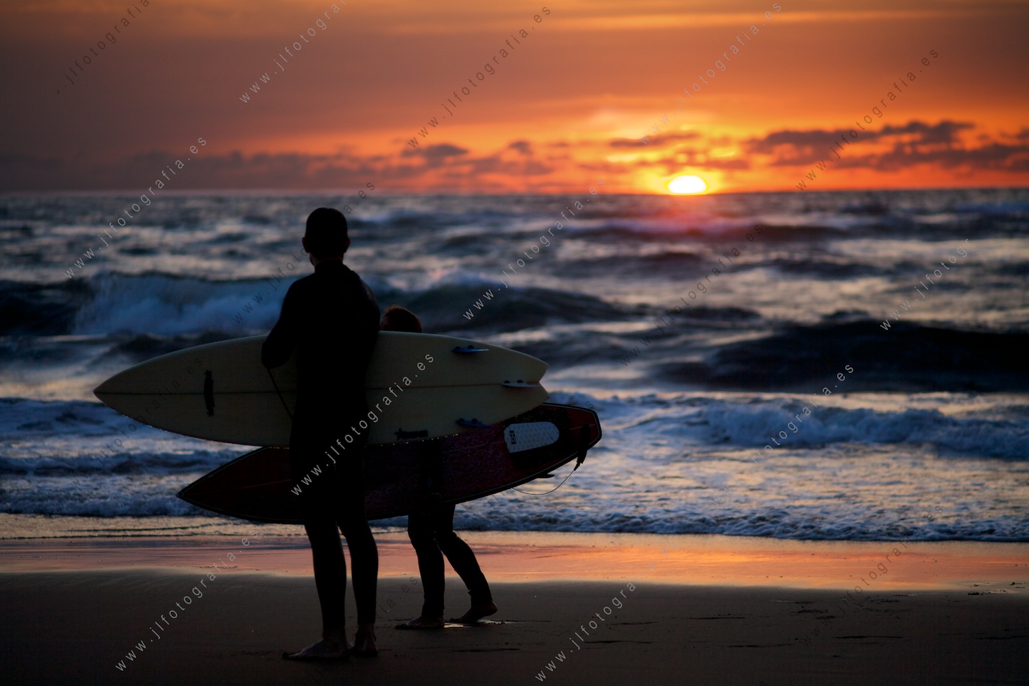 Recogiendo las tablas de surf