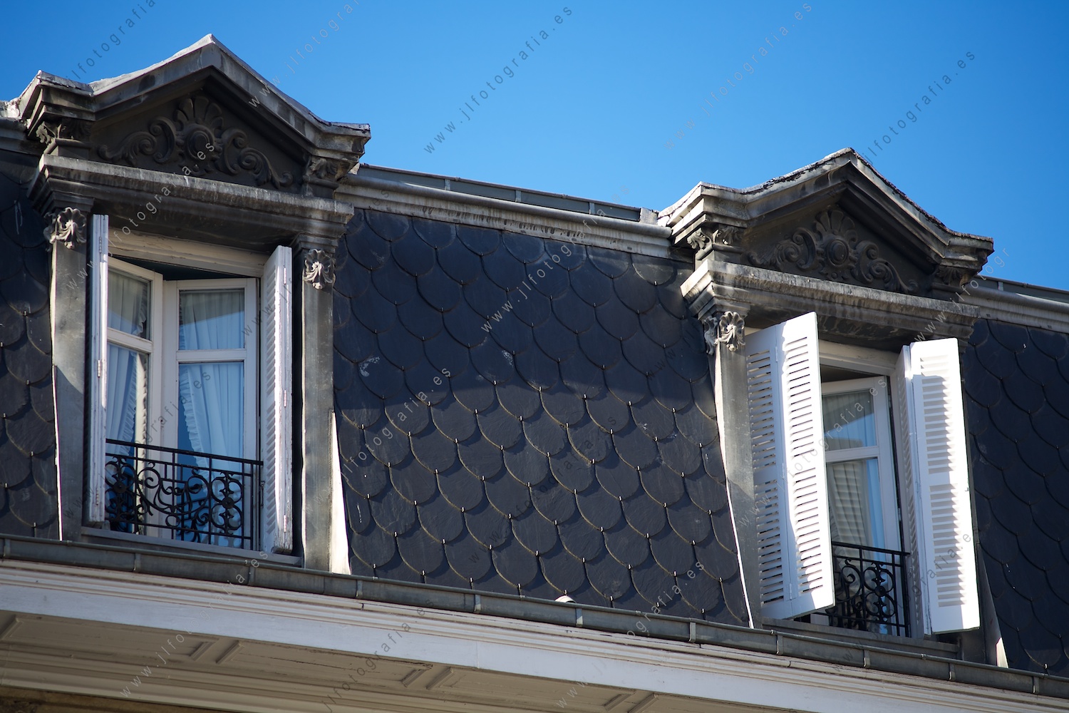 detalle de ventanas, txoritoki