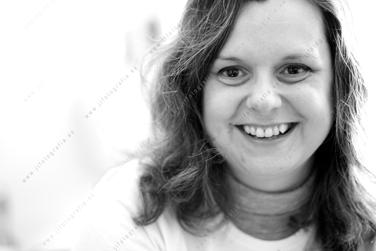 Primerísimo primer plano de Raquel Alzate