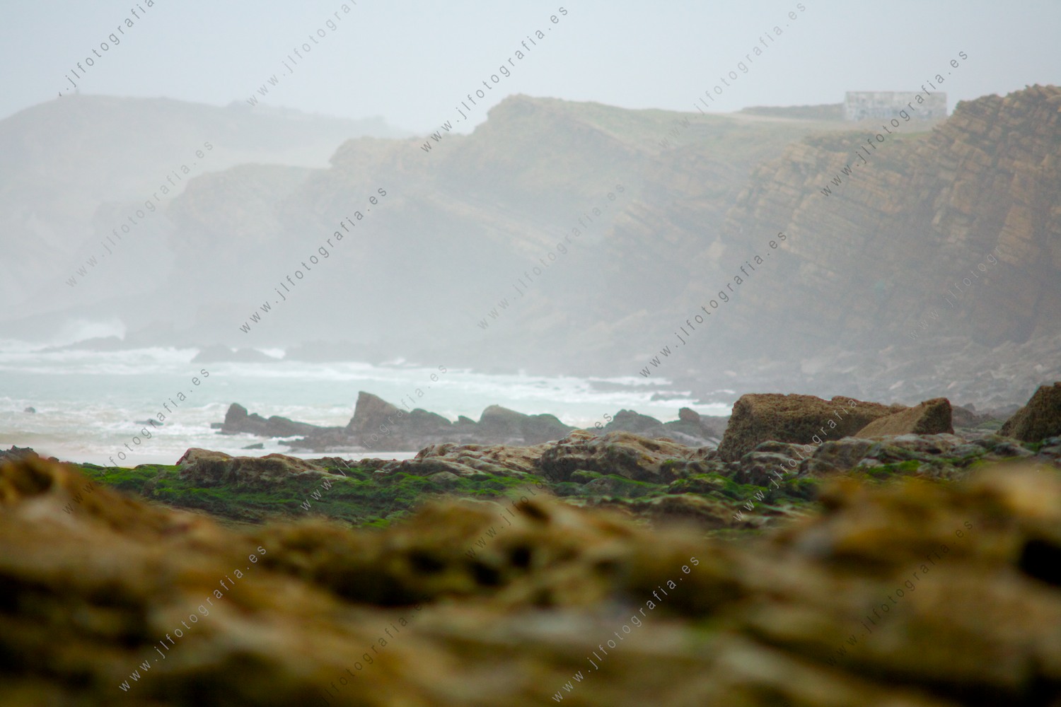 La costa quebrada de Liencres en Cantabria, es un lugar maravilloso para la fotografía de paisajes