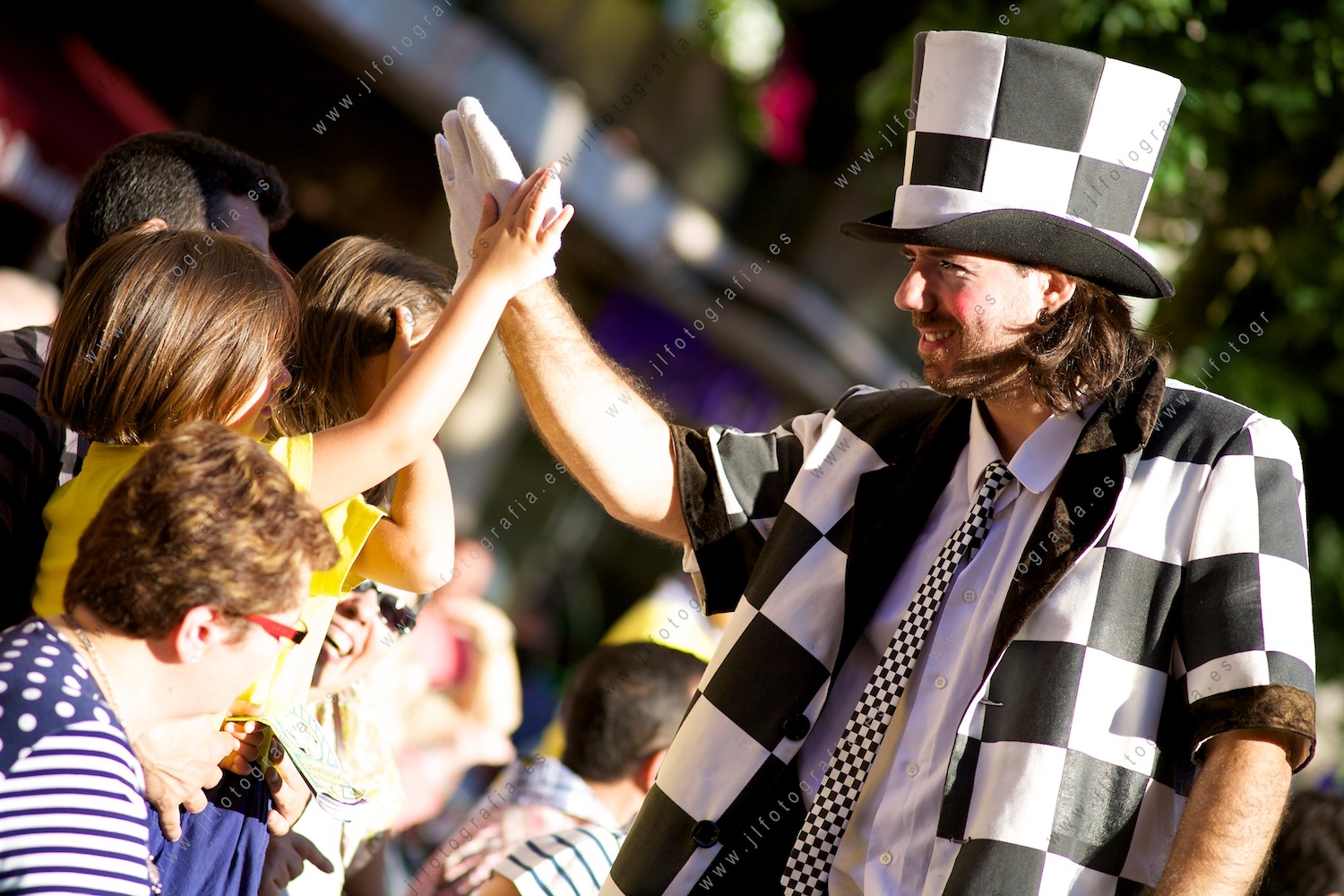 Uno de los personajes de la bajada de las fiestas de Barakaldo