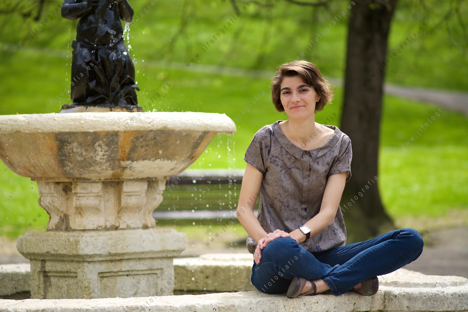 Rosa Martínez, coportavoz federal de EQUO en el parque Doña Casilda de Bilbao