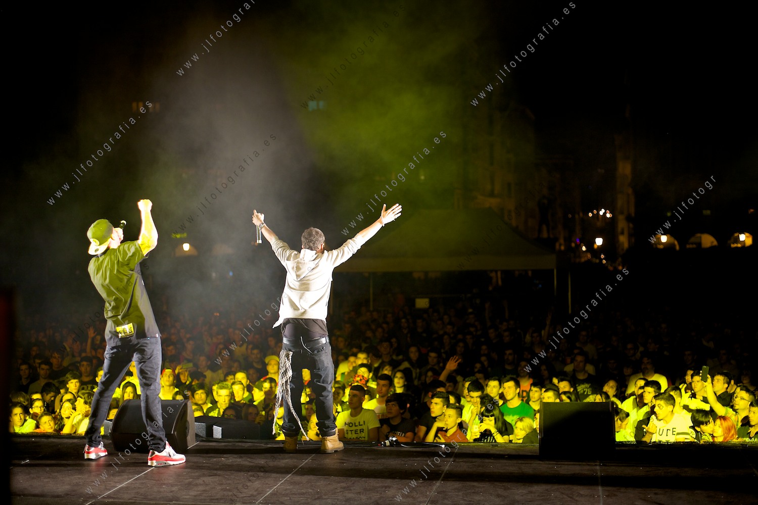 El rapero barakaldés Invert en el concierto de las fiestas de El Carmen