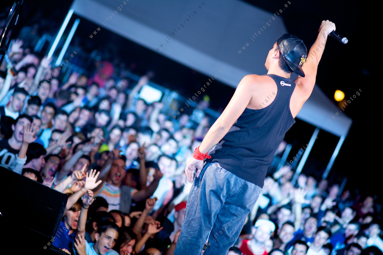 Concierto de rap y hip-hop en la Herriko Plaza durante las fiestas de Barakaldo