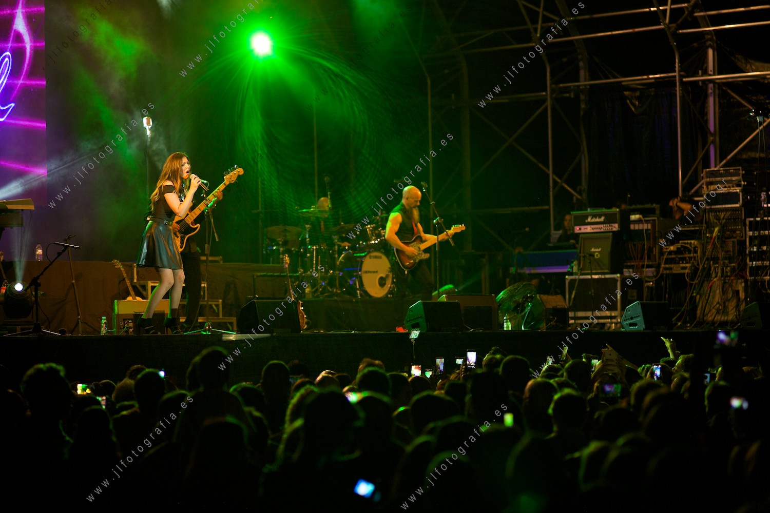 Concierto de Merche en fiestas de Los Cármenes de Barakaldo.