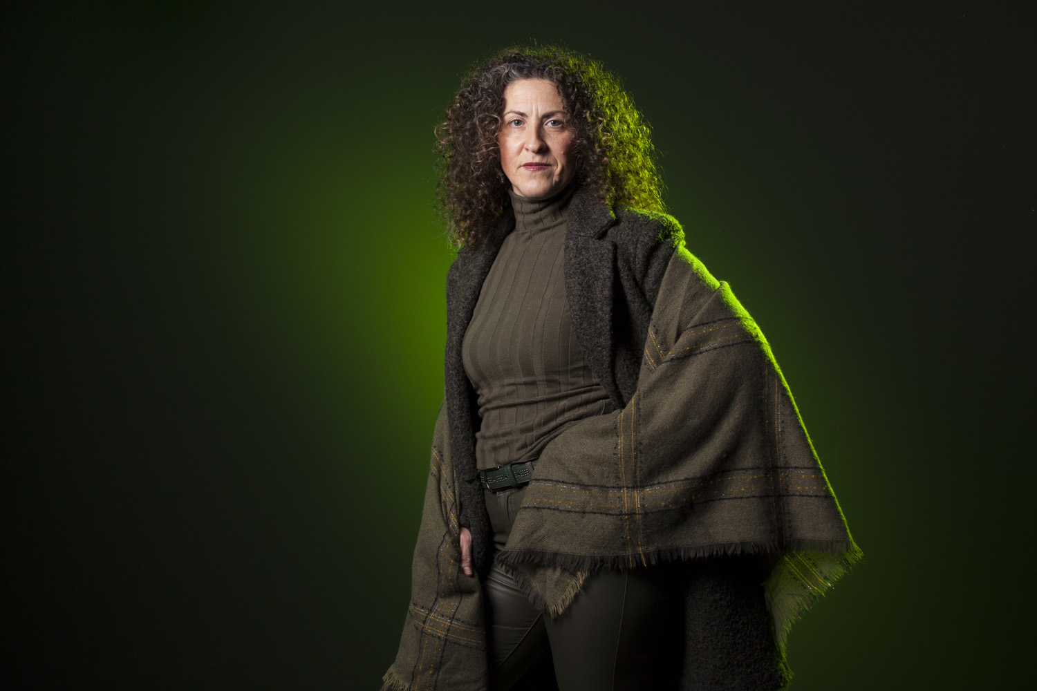 Fotografía de Retrato de estudio en Nerekopi a una mujer atractiva.